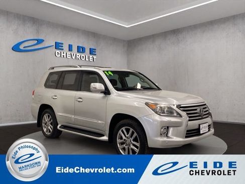Used 2014 Lexus LX 570 4WD image 1