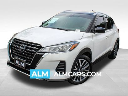 Used 2023 Nissan Kicks SV