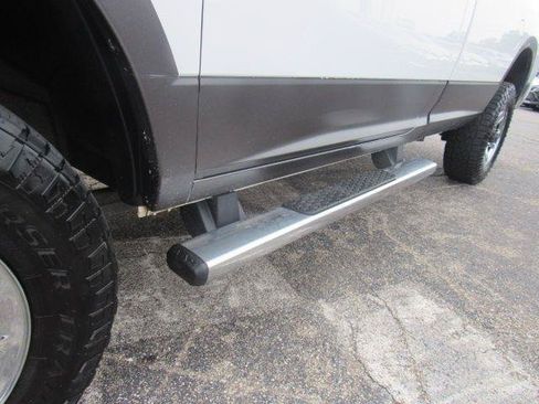 Used 2018 RAM 2500 Tradesman w/ Chrome Appearance Group AWD/4WD image 8