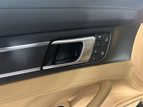 Certified 2023 Porsche Panamera 4 Platinum Edition image 26