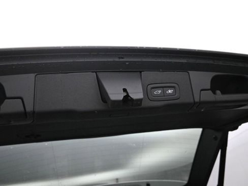 New 2026 Volvo XC60 B5 Core w/ Climate Package image 35