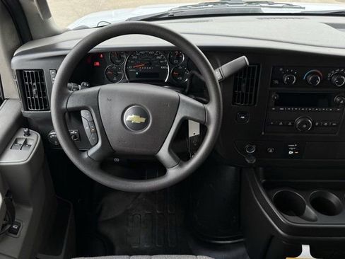 New 2026 Chevrolet Express 2500 w/ Driver Convenience Package image 11
