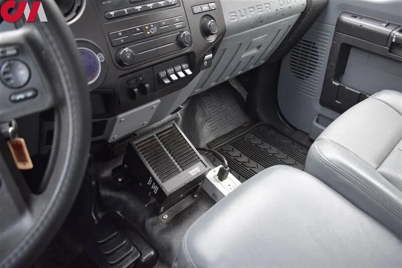 Used 2016 Ford F550 4x4 Regular Cab Super Duty image 20