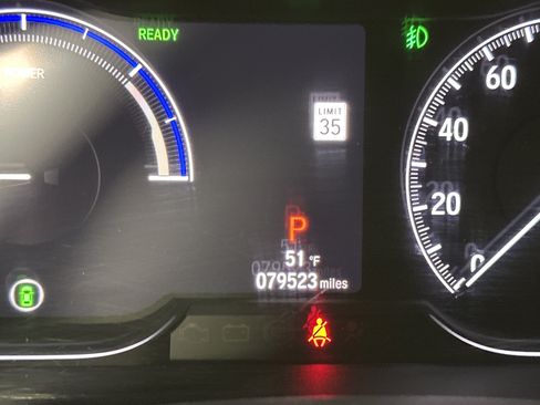 Used 2019 Honda Accord Touring image 13