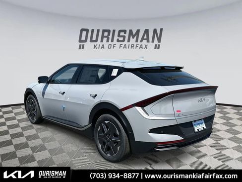 New 2025 Kia EV6 Light w/ Light LR Technology Package image 2