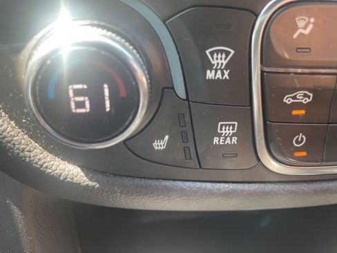 Used 2023 Chevrolet Equinox RS AWD/4WD image 14