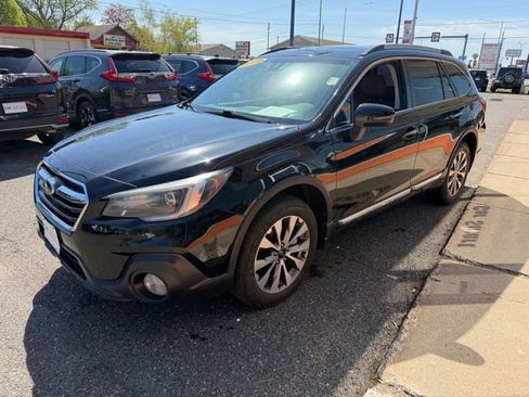 Used 2019 Subaru Outback 3.6R Touring w/ Protection Package #1 AWD/4WD image 3