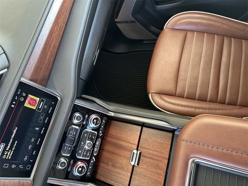 Certified 2024 GMC Yukon Denali Ultimate image 24