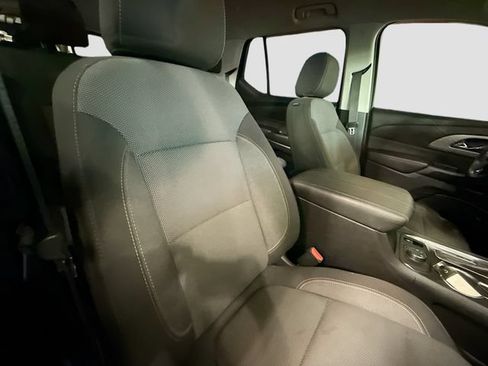Used 2020 Chevrolet Traverse LT AWD/4WD image 29