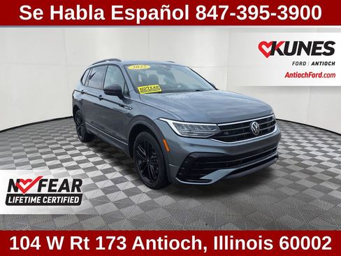 Used 2022 Volkswagen Tiguan SE R-Line image 1