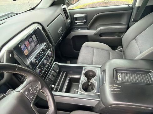 Used 2018 Chevrolet Silverado 1500 LT w/ All Star Edition AWD/4WD image 18