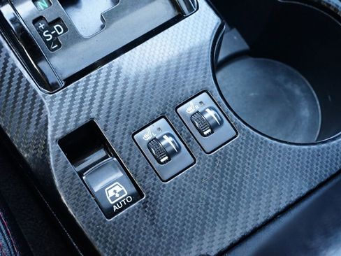 Used 2018 Toyota 4Runner TRD Off-Road image 16