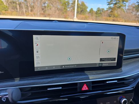 Used 2025 Kia K5 EX image 19