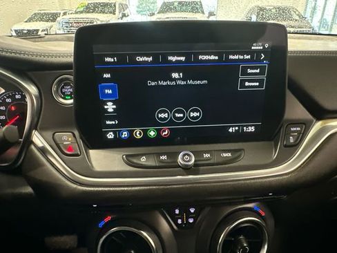 Used 2025 Chevrolet Blazer LT w/ Midnight/Sport Edition image 23