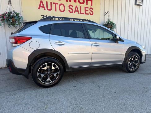 Used 2019 Subaru Crosstrek 2.0i Premium w/ Eyesight System AWD/4WD image 3