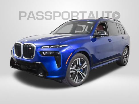 Used 2025 BMW X7 M60i AWD/4WD image 1