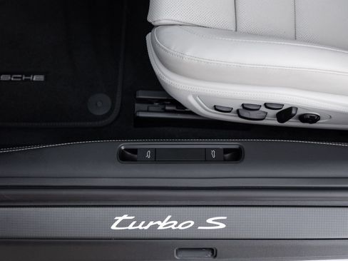 Certified 2026 Porsche 911 Turbo S AWD/4WD image 21