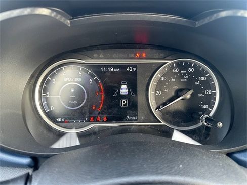 New 2025 Nissan Versa SV w/ Trunk Package image 20