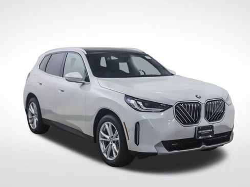 Used 2025 BMW X3 xDrive30i w/ Premium Package AWD/4WD image 7