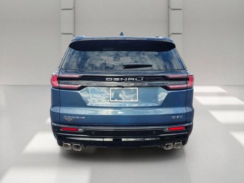New 2026 GMC Acadia Denali Ultimate FWD image 4