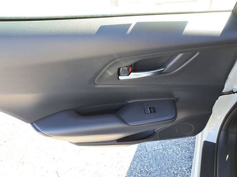 New 2026 Toyota Prius Plug-In Hybrid image 7