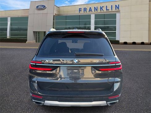 Used 2023 BMW X7 xDrive40i w/ Executive Package image 6