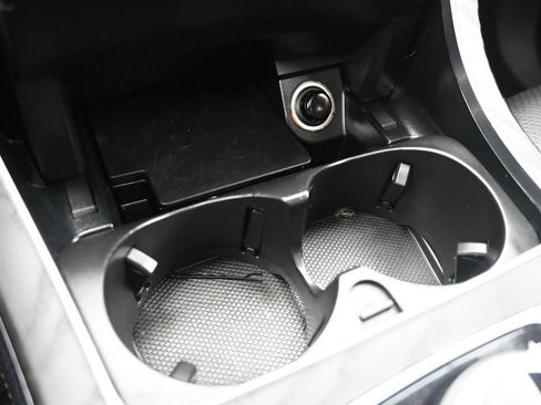 Used 2019 Mercedes-Benz GLC 300 image 17