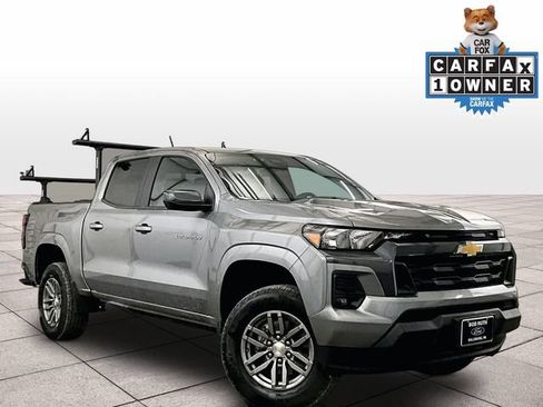 Used 2024 Chevrolet Colorado LT w/ LT Convenience Package AWD/4WD image 2