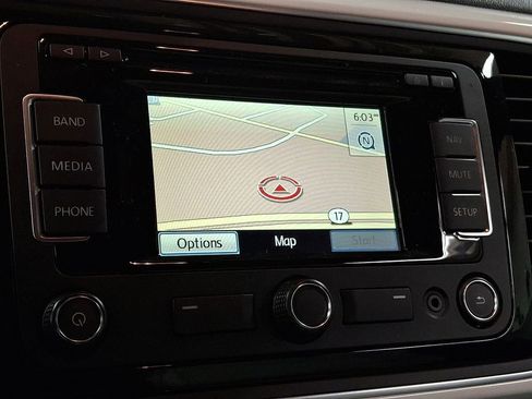 Used 2015 Volkswagen Beetle 1.8T image 15