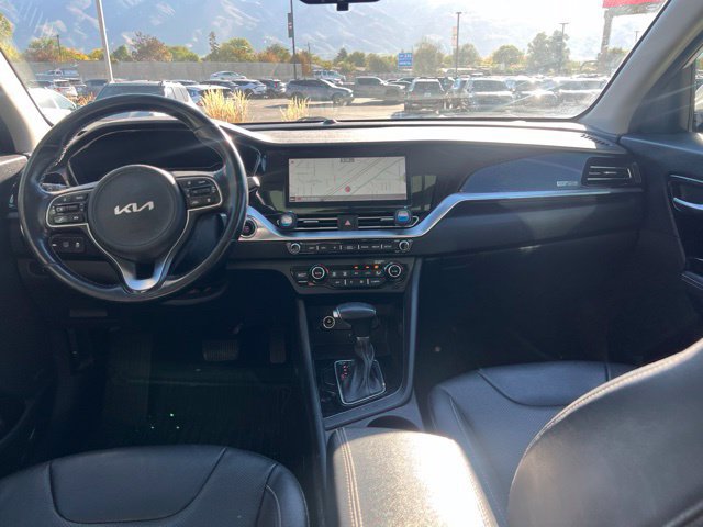 Used 2022 Kia Niro Touring Special Edition FWD image 20