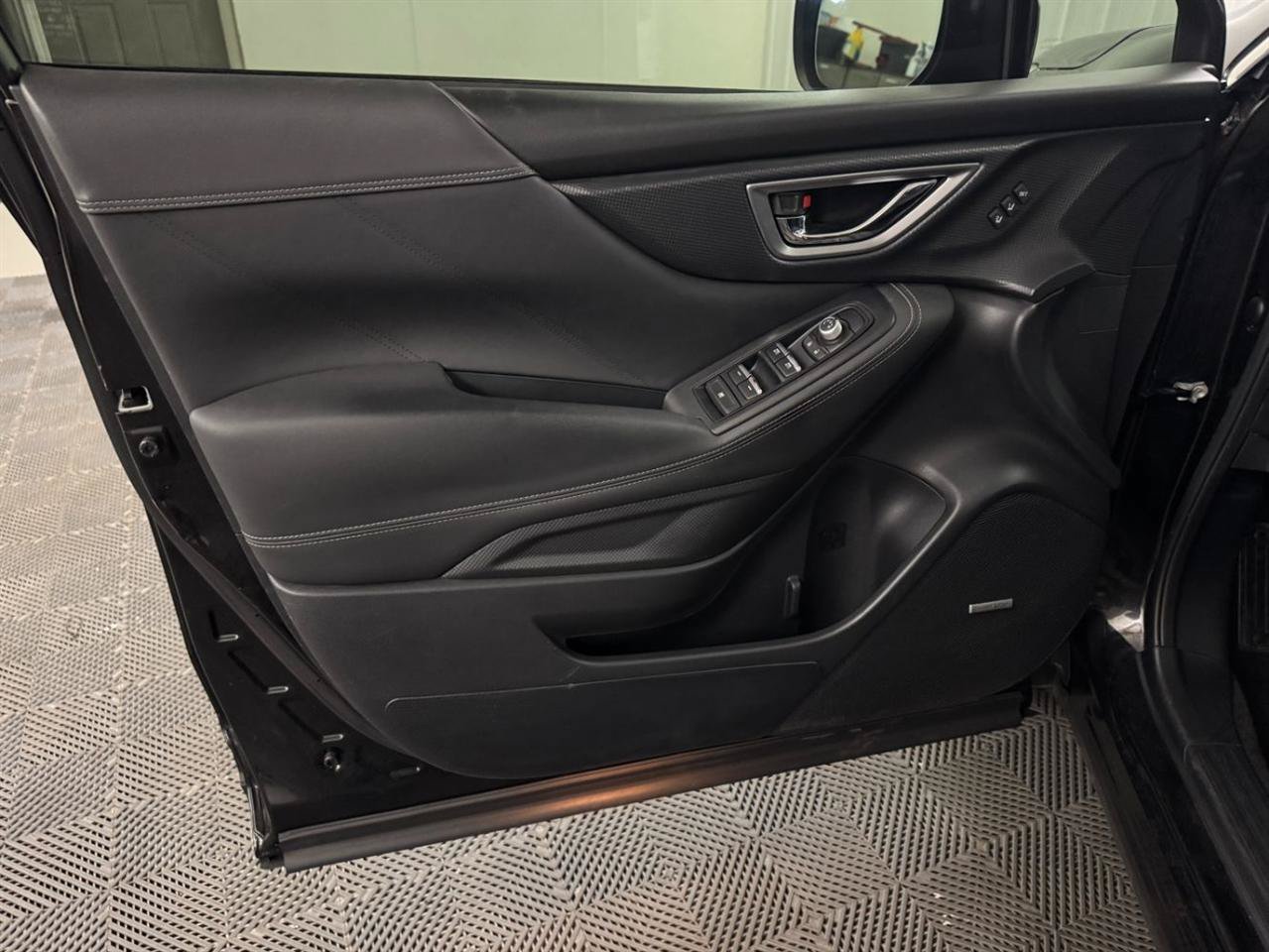Used 2019 Subaru Forester Touring w/ Popular Package #3 AWD/4WD image 27