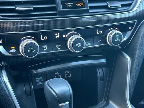 Certified 2022 Honda Accord Sport Special Edition image 24