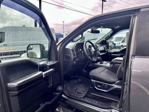 Used 2018 Ford F150 XLT w/ Equipment Group 302A Luxury AWD/4WD image 7