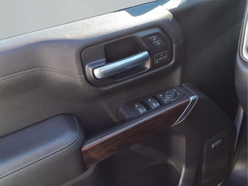 Used 2019 GMC Sierra 1500 SLT w/ SLT Premium Plus Package image 11