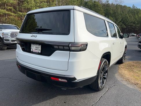 New 2026 Jeep Grand Wagoneer L Summit image 5