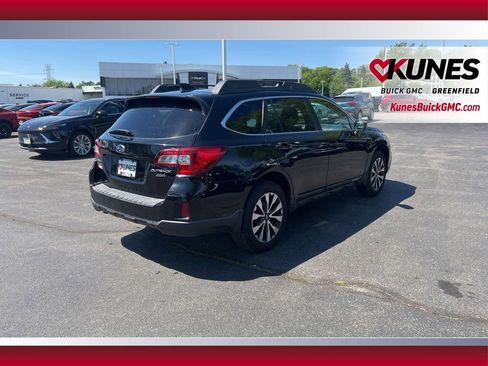 Used 2016 Subaru Outback 3.6R Limited AWD/4WD image 3