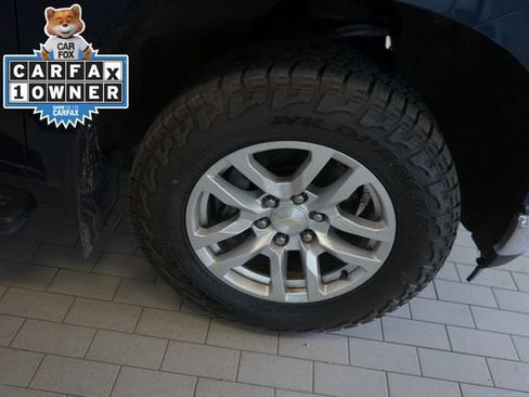 Used 2022 Chevrolet Silverado 1500 LT AWD/4WD image 16