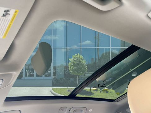 Used 2025 Audi Q7 2.0T Premium w/ Convenience Plus Package image 15