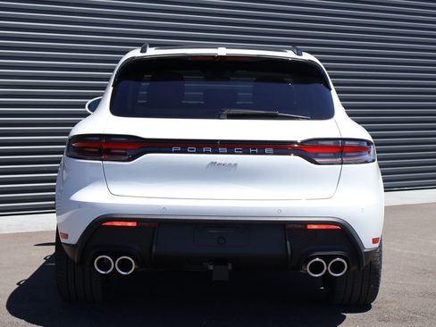 New 2026 Porsche Macan AWD/4WD image 10