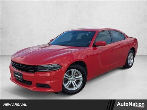 Used 2022 Dodge Charger SXT image 1