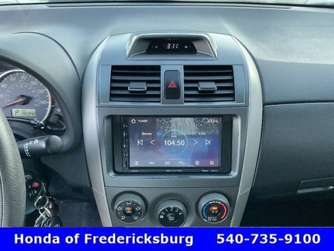 Used 2013 Toyota Corolla S w/ Premium Pkg FWD image 29