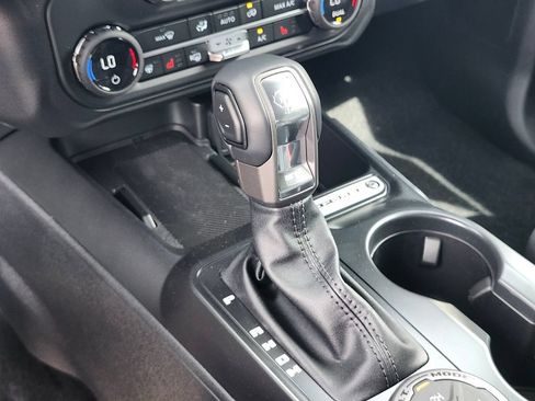 New 2026 Ford Bronco Outer Banks AWD/4WD image 26