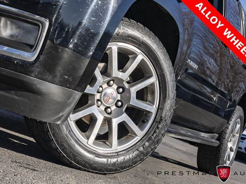 Used 2019 GMC Yukon SLT w/ Open Road Package image 15