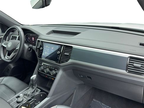 Used 2023 Volkswagen Atlas Cross Sport SEL Premium R-Line image 42