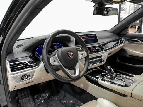 Used 2021 BMW ALPINA B7 xDrive image 6