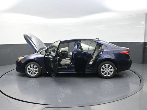 Used 2026 Toyota Corolla LE FWD image 41