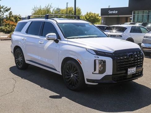 Certified 2025 Hyundai Palisade Calligraphy AWD/4WD image 6