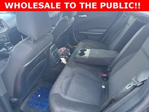 Used 2016 Dodge Charger SE image 10