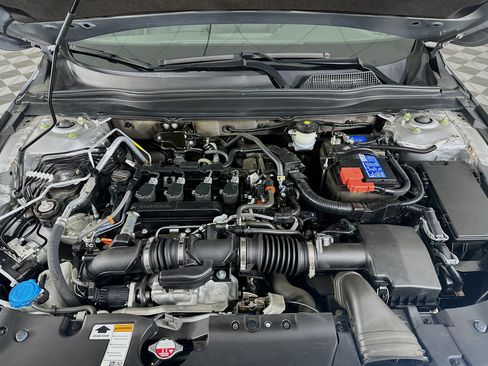 Used 2022 Honda Accord Sport image 30
