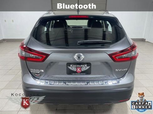 Used 2022 Nissan Rogue Sport SV w/ Technology Package image 5
